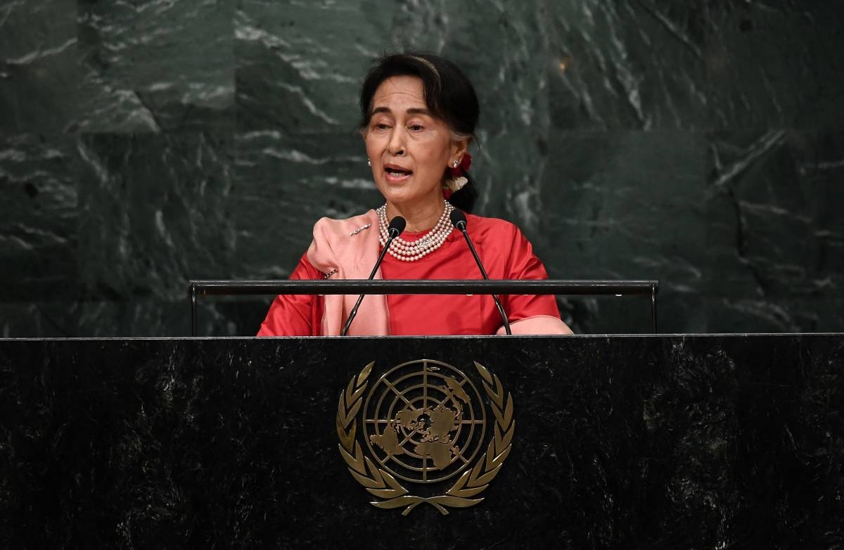 Ousted Myanmar Leader Suu Kyi Jailed For Total Of 33 Years The Manila