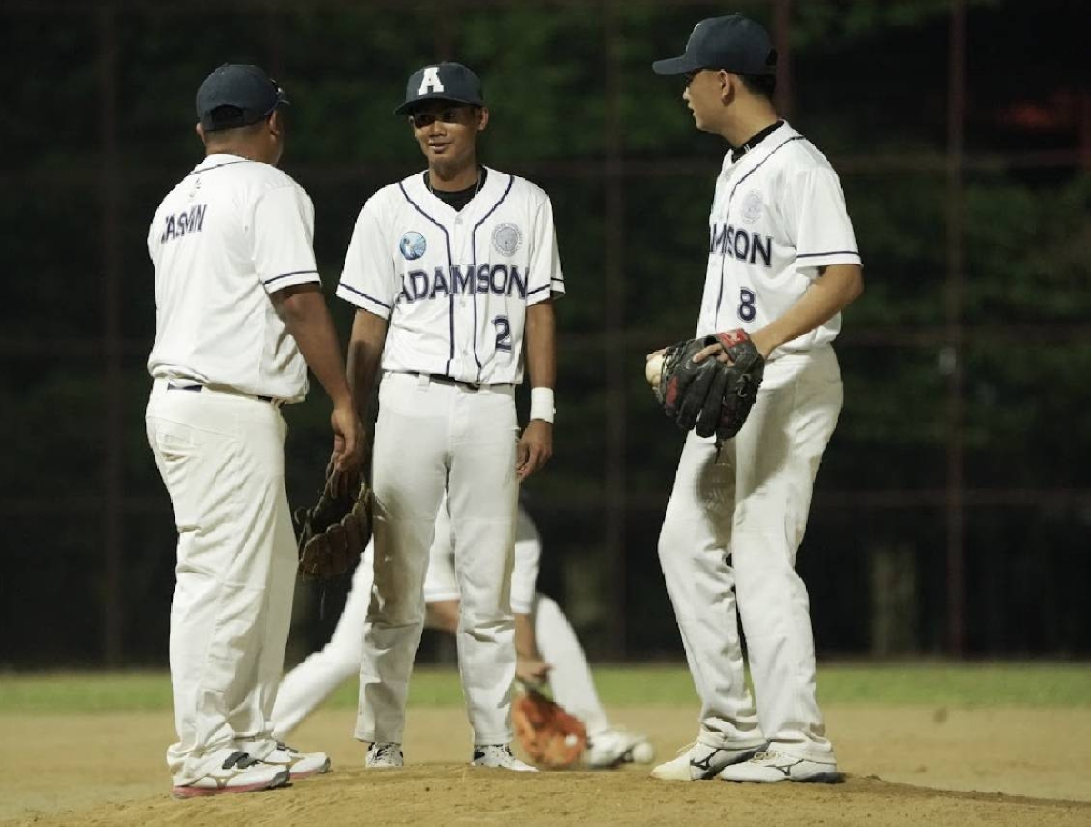 Uaap Baseball Adamson Gets Back At La Salle Forces Three Way Tie For