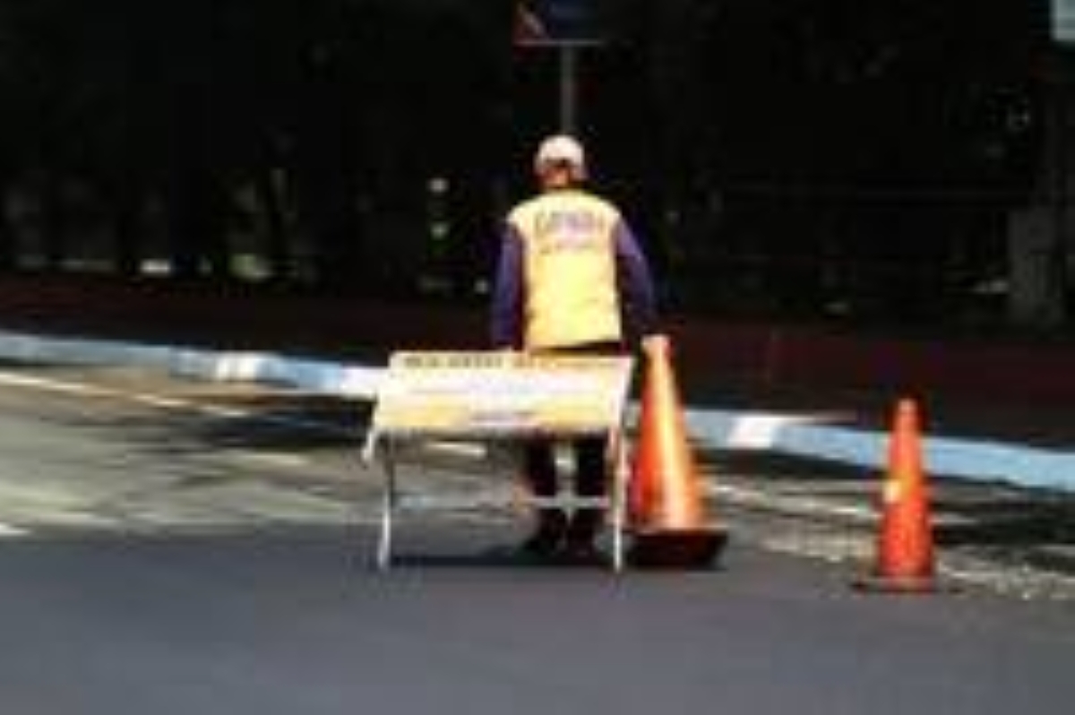 DPWH Conducts Weekend Road Repairs Reblocking The Manila Times