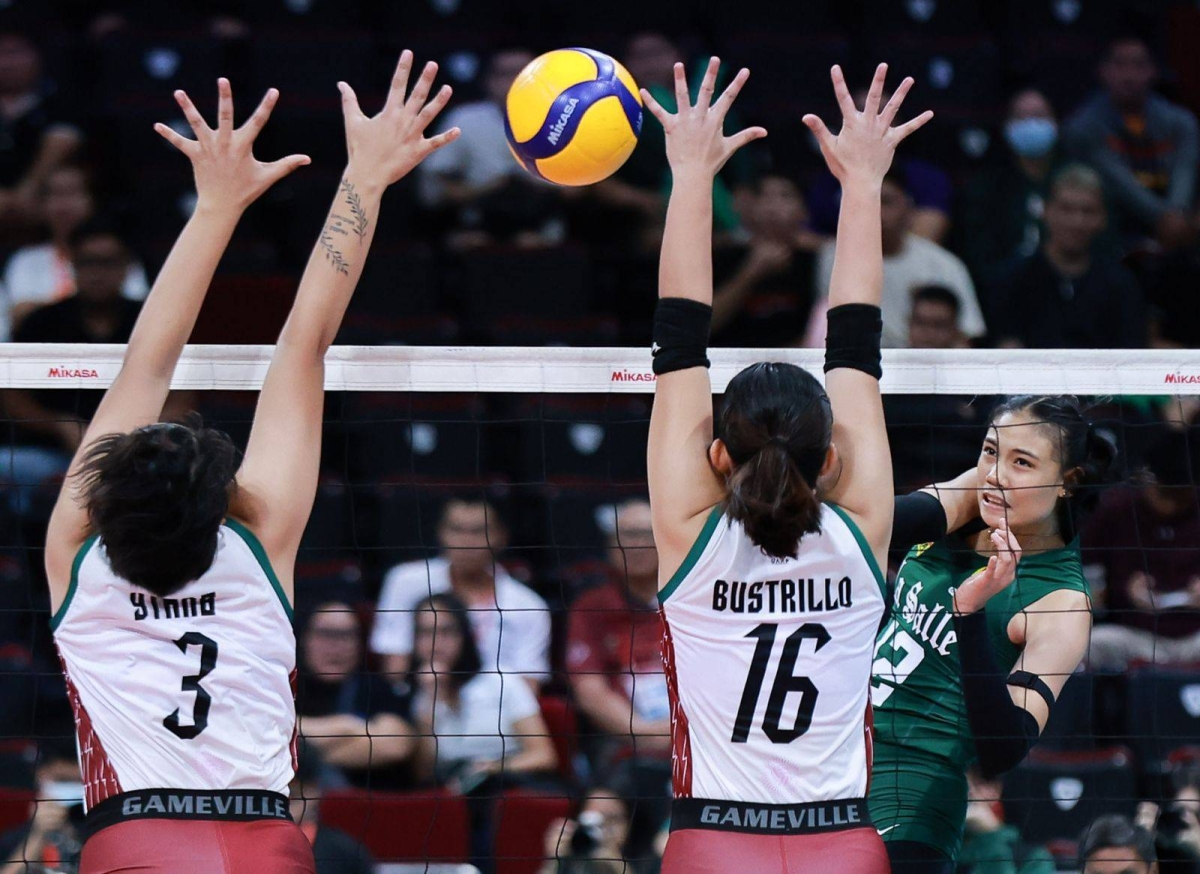 La Salle Rips Up The Manila Times