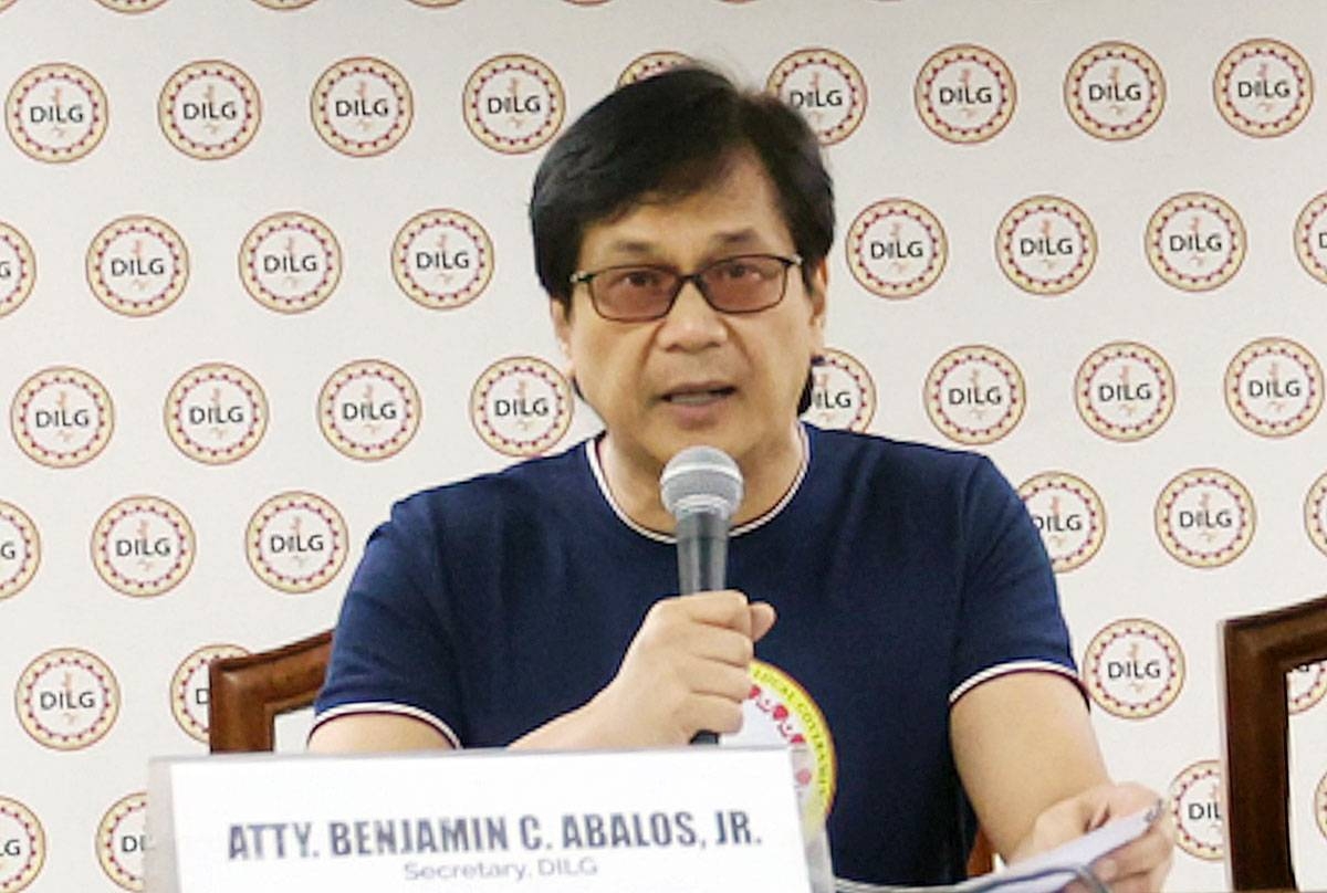 Task Force Ready To Probe Chocolate Hills Resort The Manila Times