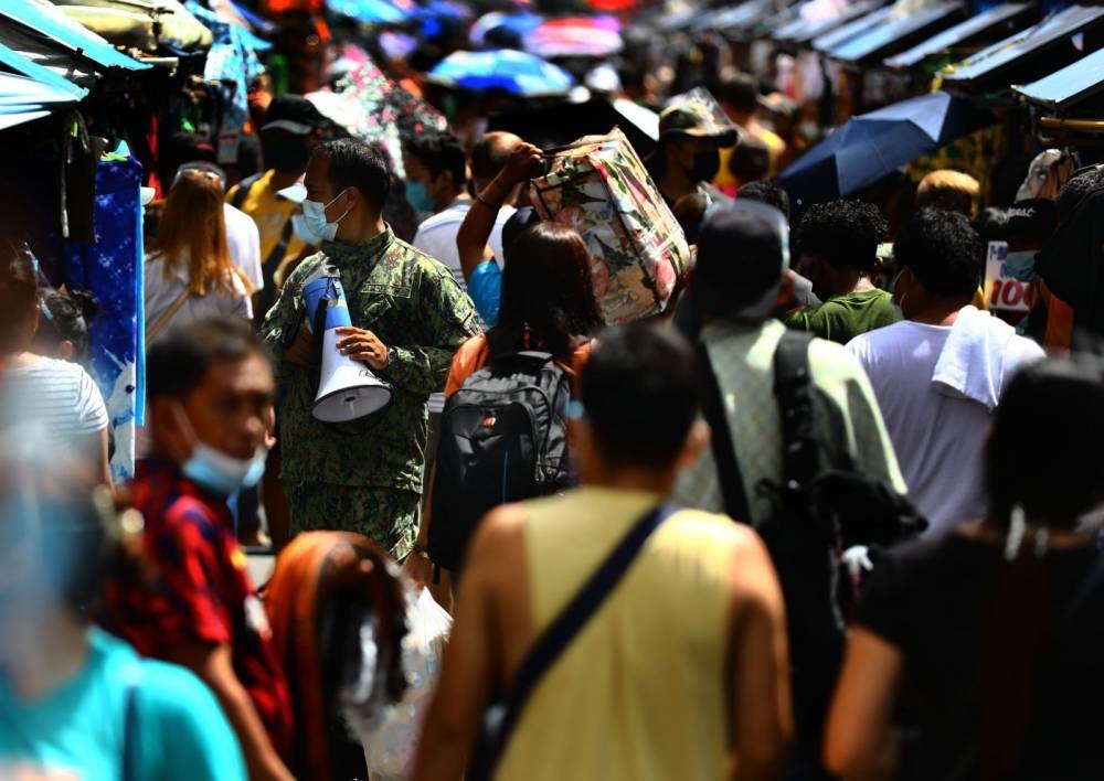 Govt extends alert level system in NCR, other provinces | The Manila Times