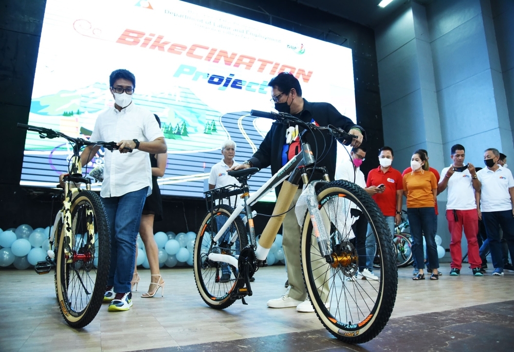FULL SPEED FOR DOLE'S BIKECINATION | The Manila Times