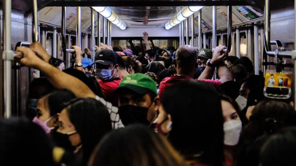Overcrowded Public Transport Worrying The Manila Times 1591