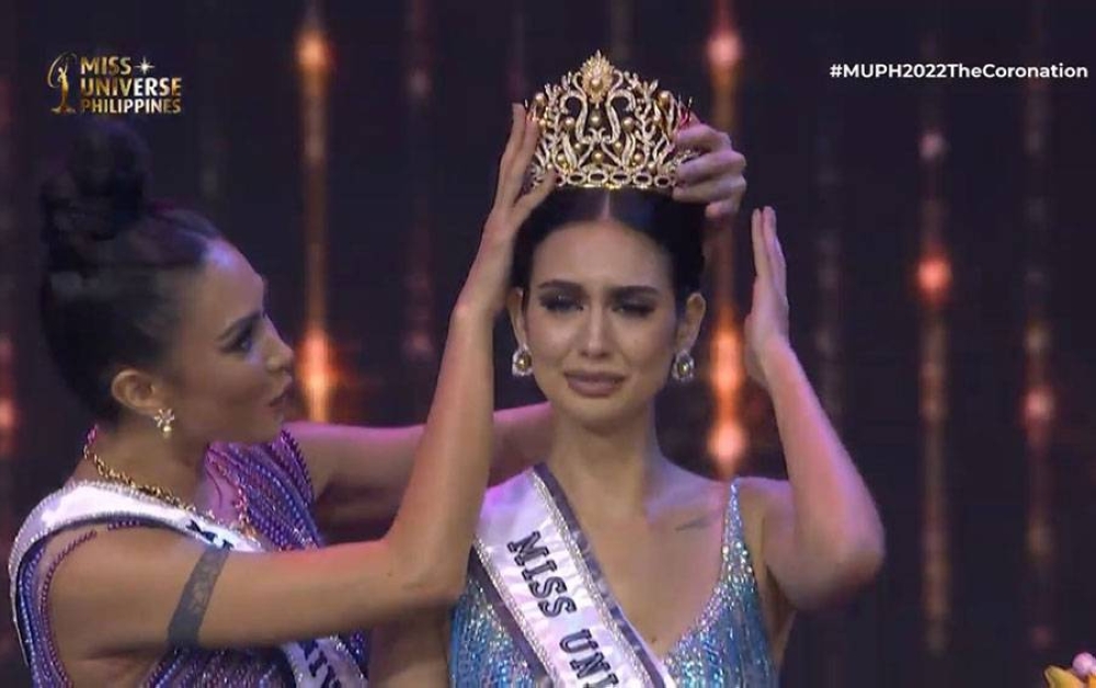 Pasay City's Celeste Cortesi is Miss Universe Philippines 2022 The