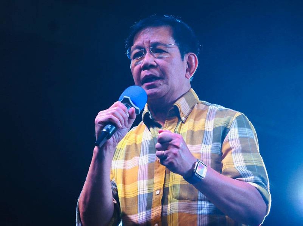 After elections: Lacson goes home to 'serve family for a change' | The ...