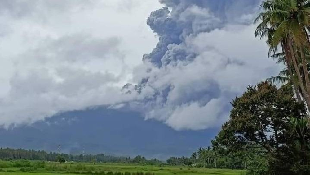 Another phreatic eruption detected in Bulusan | The Manila Times