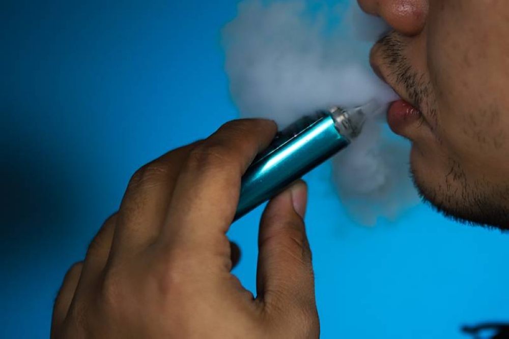 A que edad se puede fumar vape