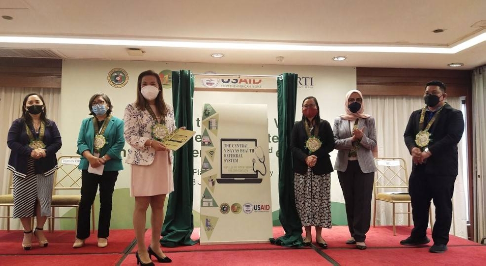 DoH Central Visaya Assistant Regional Director Dr. Sophia Mancao (third from left) is a DoH and Phil Health official, USAid Philippine Health Department Deputy Director Dr. Yolanda Oliveros (third from right), USAidReachHealth Project Implementation Partner RTI International Vice President of Global Launch Health Dr. Hala Al Mossawi in the middle (second from the right).