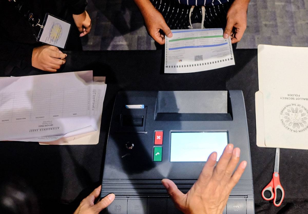 Comelec reevaluates vote counting machines