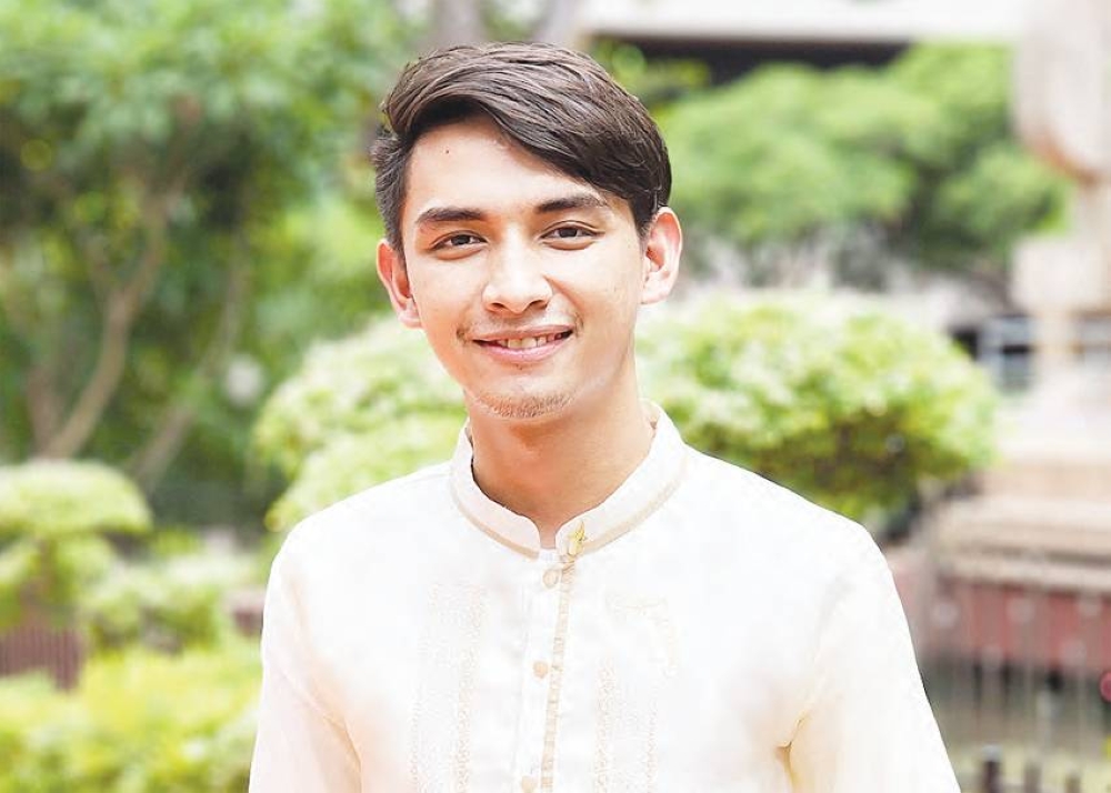 feu student assistant