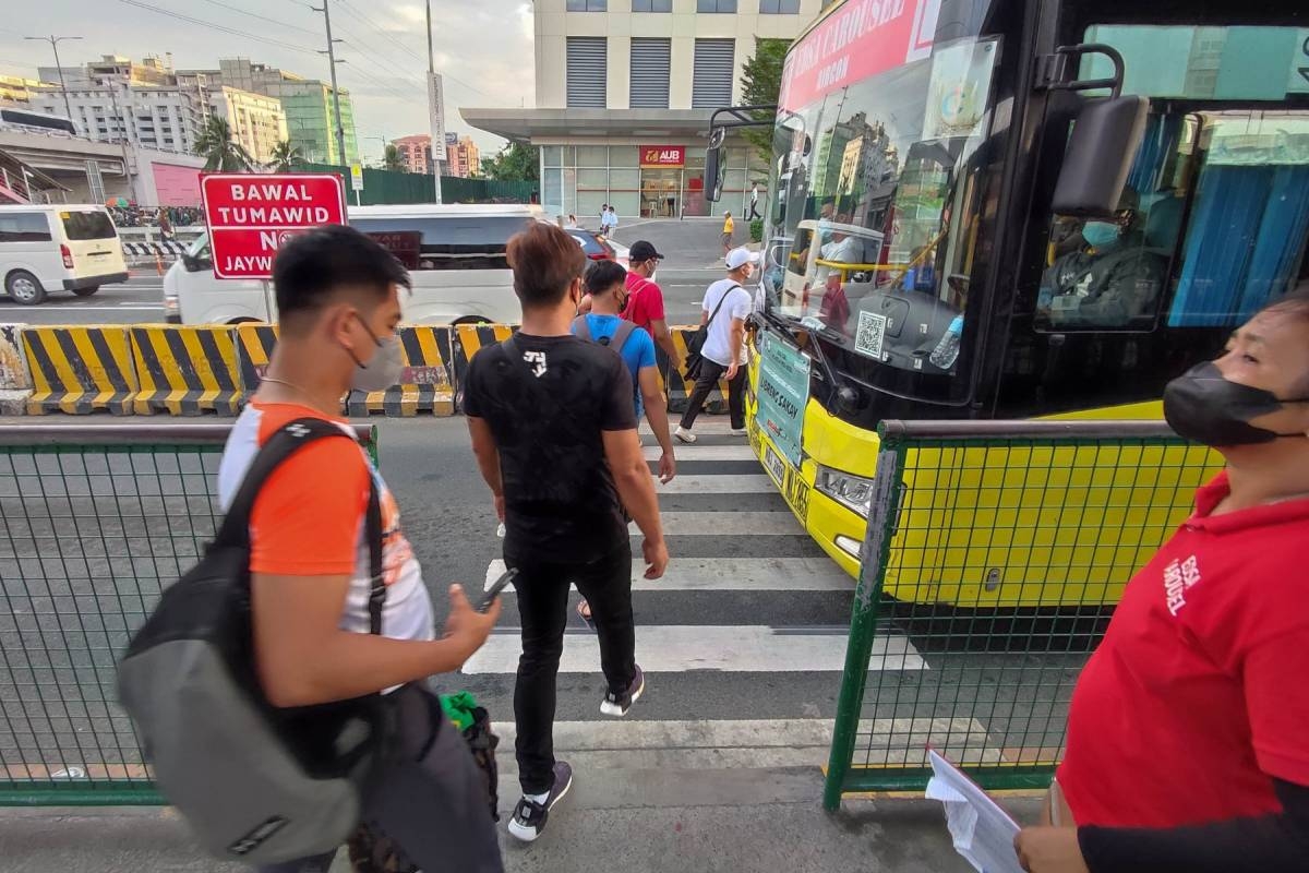 Free Bus Ride | The Manila Times