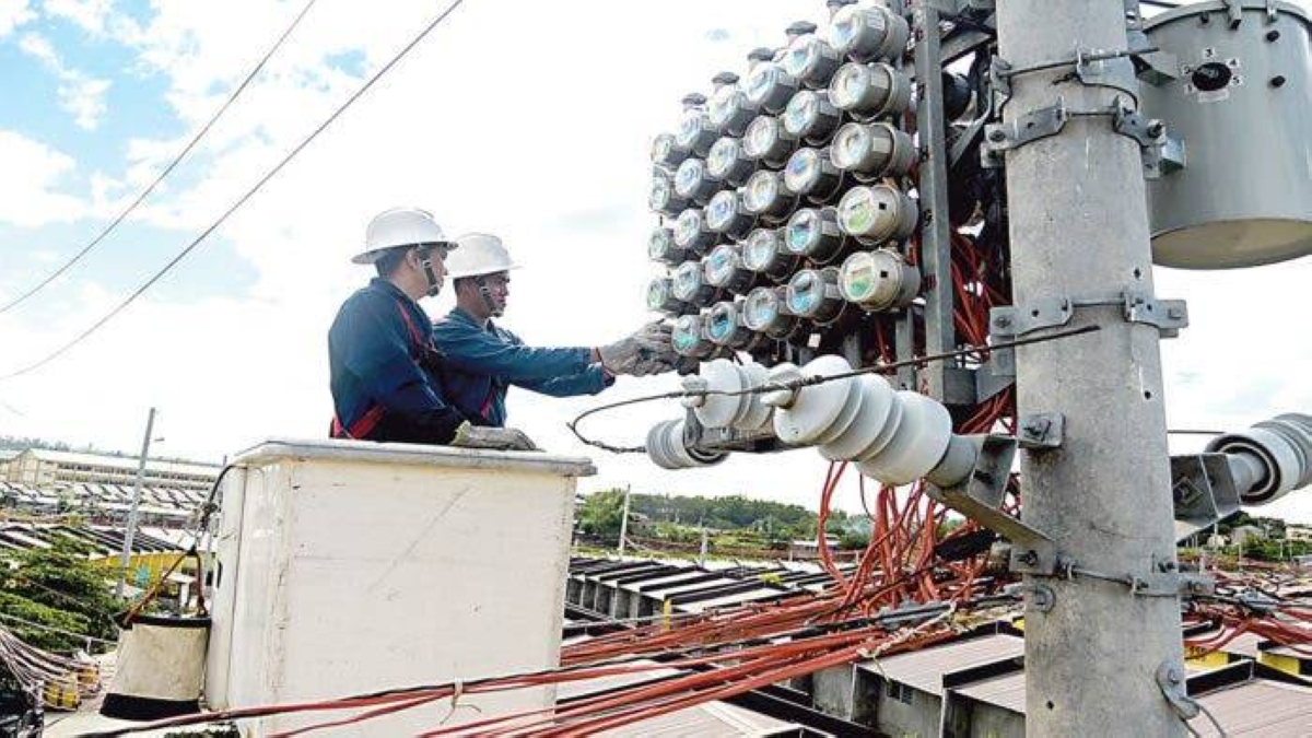 Meralco Rates Up In December | The Manila Times