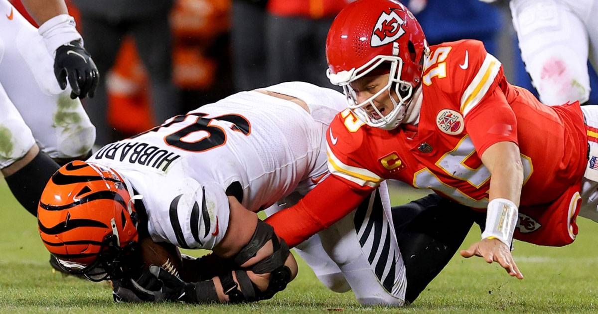 Chiefs survive Bengals, get 2 weeks to heal for Super Bowl, Chronicle