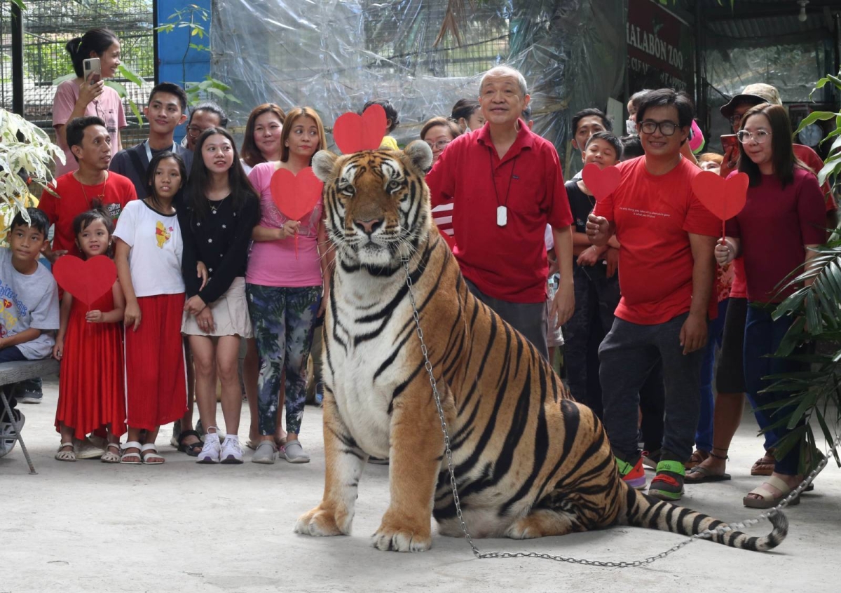 ANIMAL LOVERS | The Manila Times