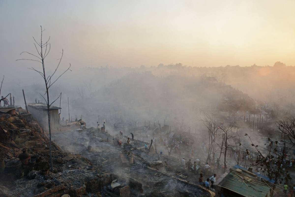 Major Fire Breaks Out At Rohingya Camp In Bangladesh | The Manila Times