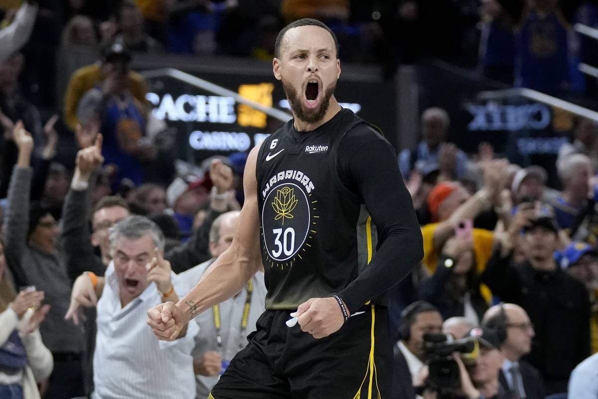 Steph Curry leads top NBA jersey sales in Philippines