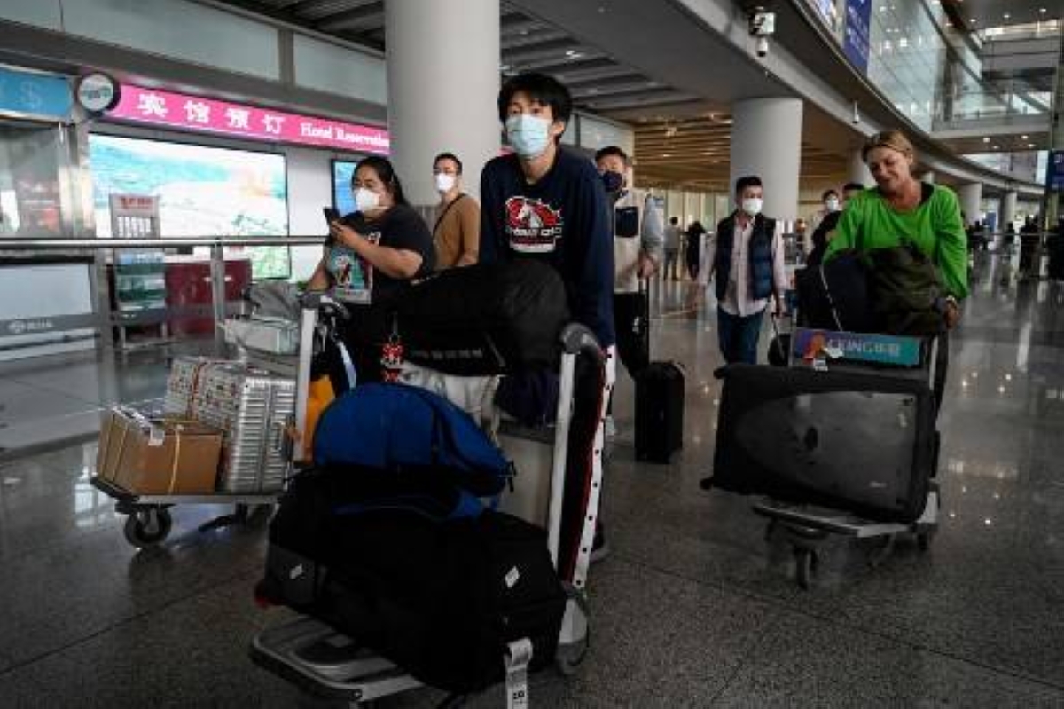 Beijing removes visa curbs on foreigners | The Manila Times