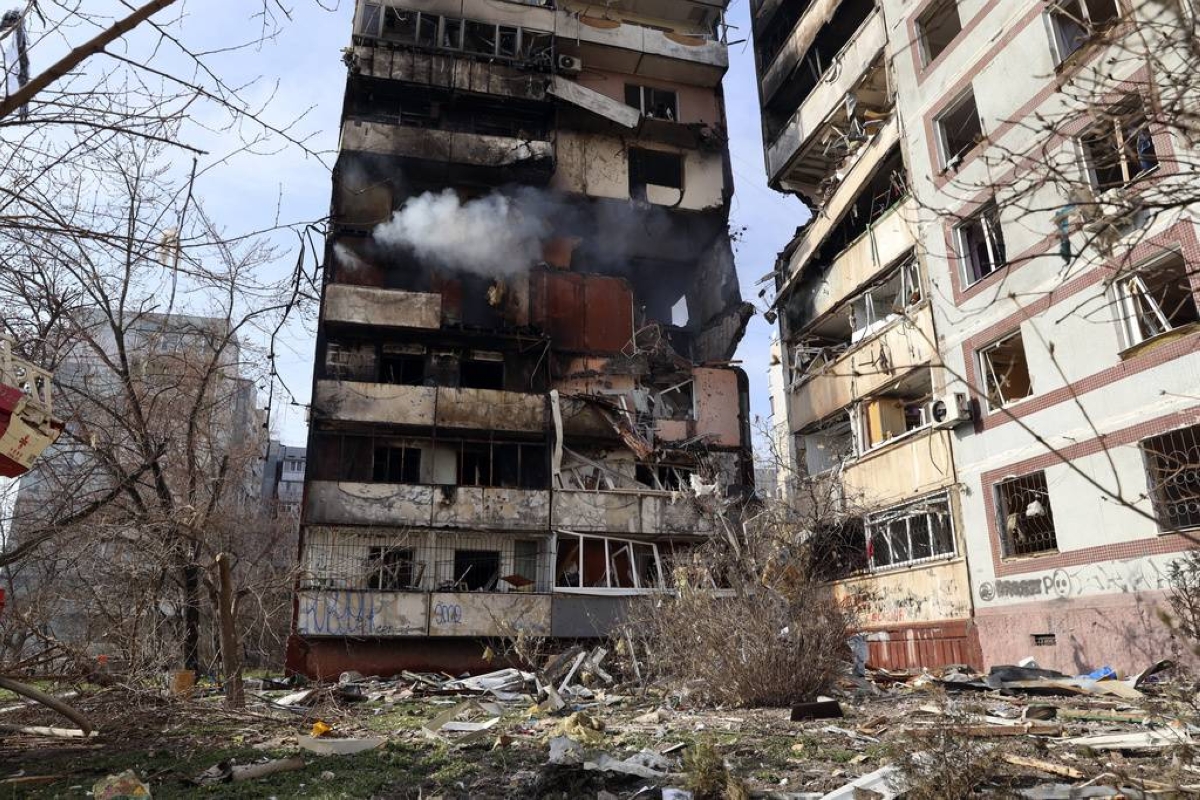 Ukraine homes, school hit in new strikes | The Manila Times