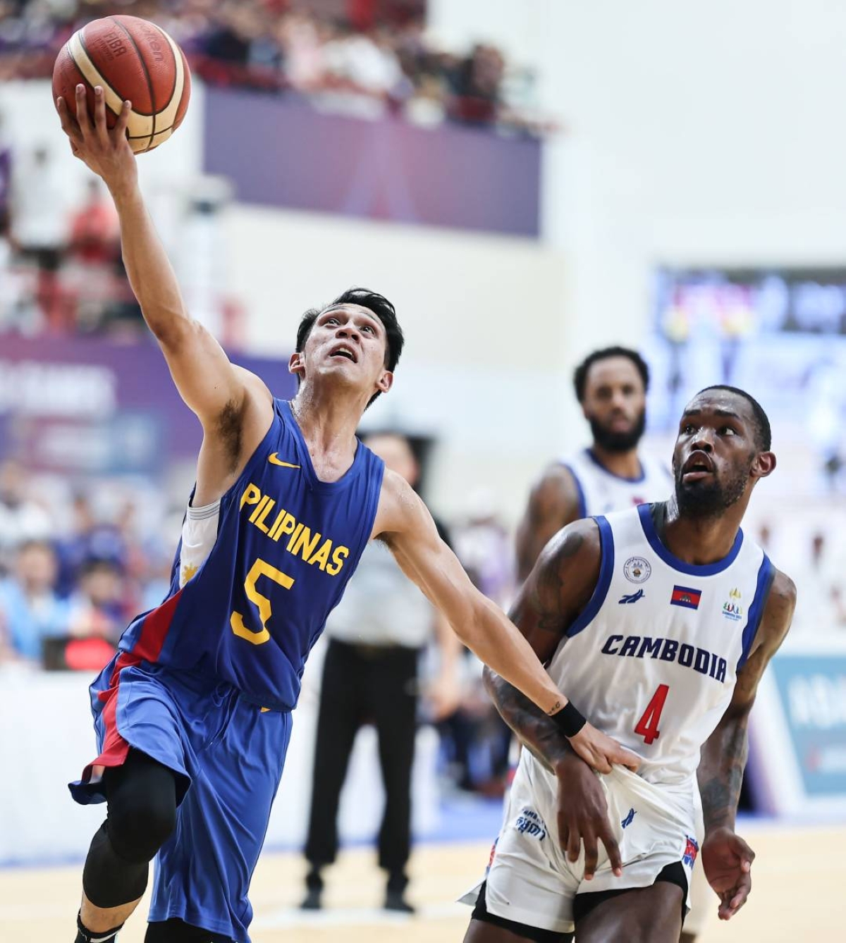 Gilas Pilipinas celebrates after reclaiming the gold medal in the 32nd Southeast Asian Games men’s basketball on Tuesday, May 16, 2023, in Phnom Penh, Cambodia. PHOTO BY RIO DELUVIO