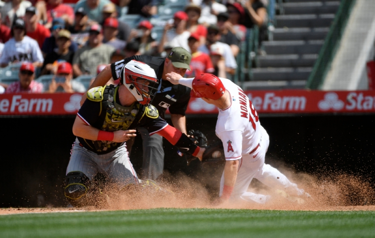 Mickey Moniak carries Angels past Twins