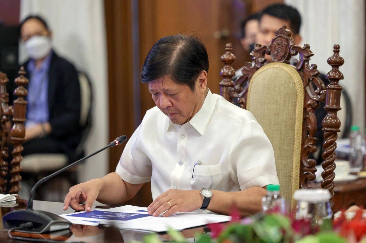 Marcos Holds Sectoral Meeting In Malacañang | The Manila Times