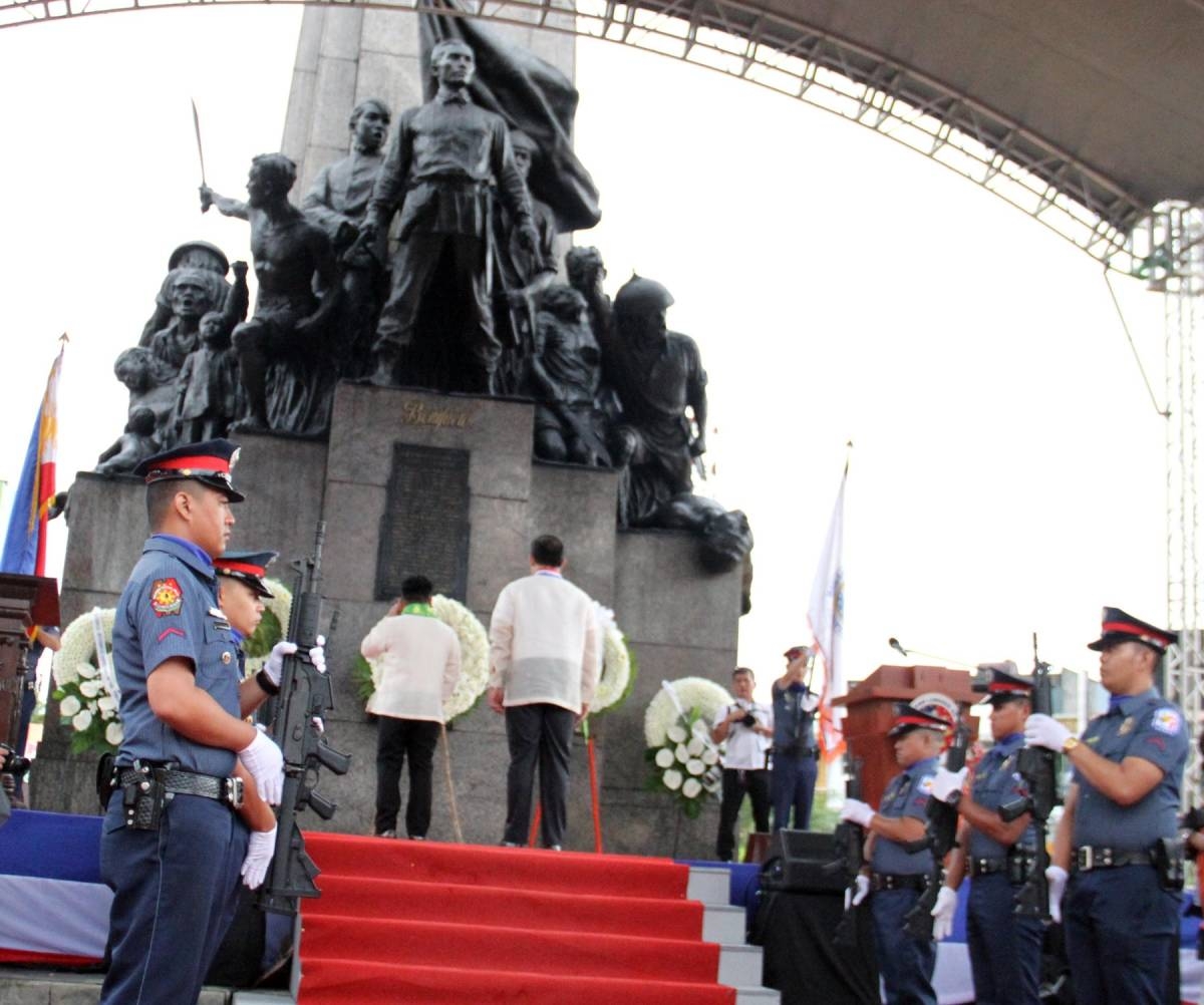 Caloocan marks Independence Day | The Manila Times