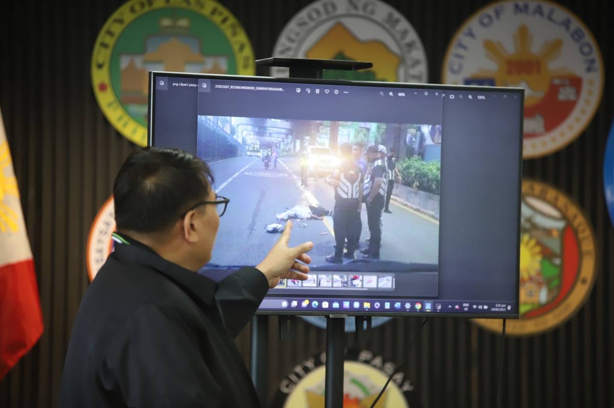 MMDA Tackles Accident On Edsa Carousel Bus Lane | The Manila Times