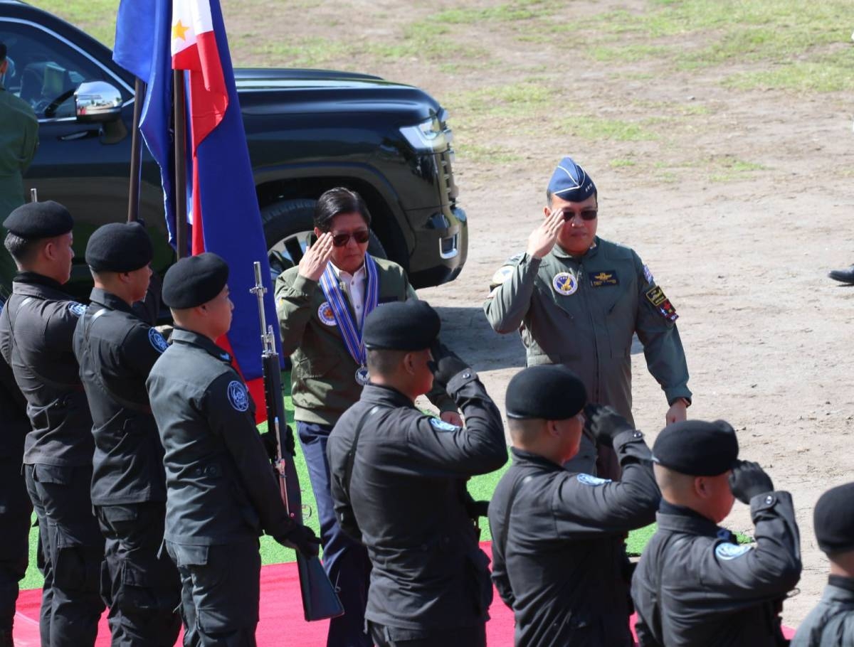 Marcos Attends Philippine Air Forces 76th Anniversary The Manila Times 9827