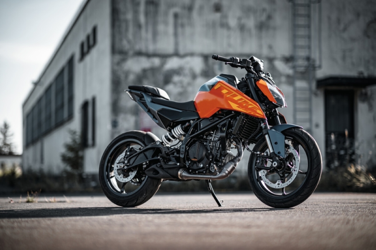 KTM's 2024 singlecylinder Duke lineup roars to life