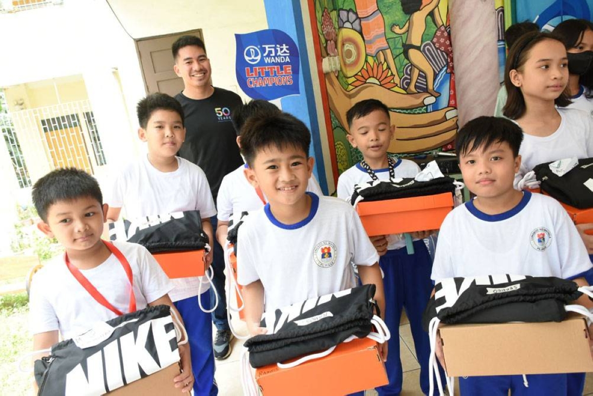 Tondo kids honored during SMC-FIBA event | The Manila Times