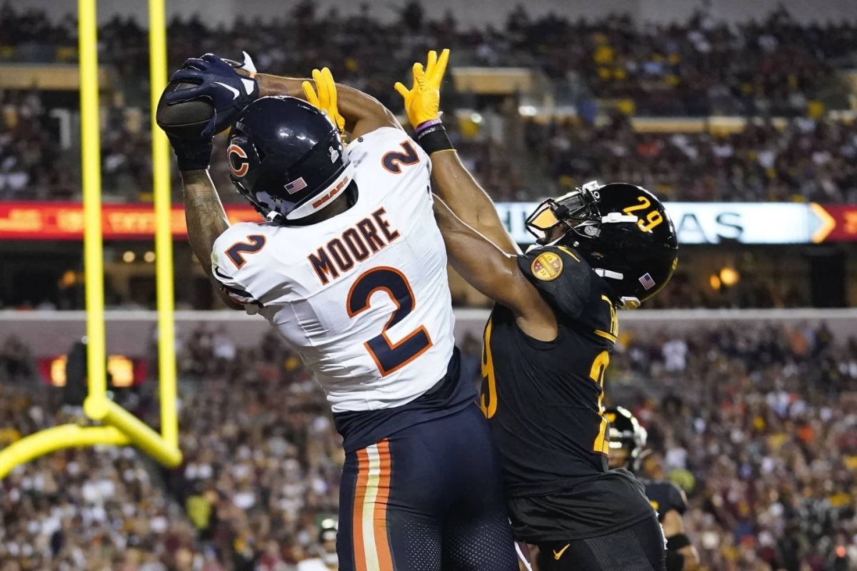 Bears played NFL's first indoor game