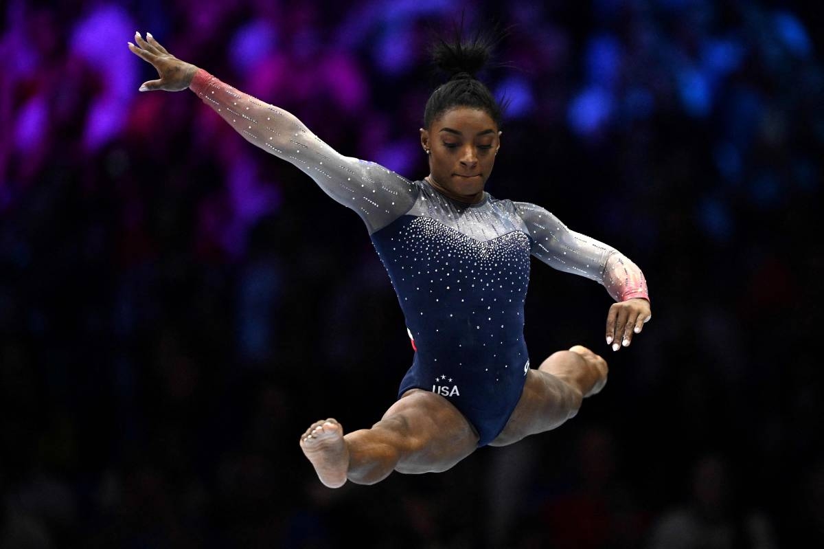 Biles rules beam, floor in World tourney | The Manila Times