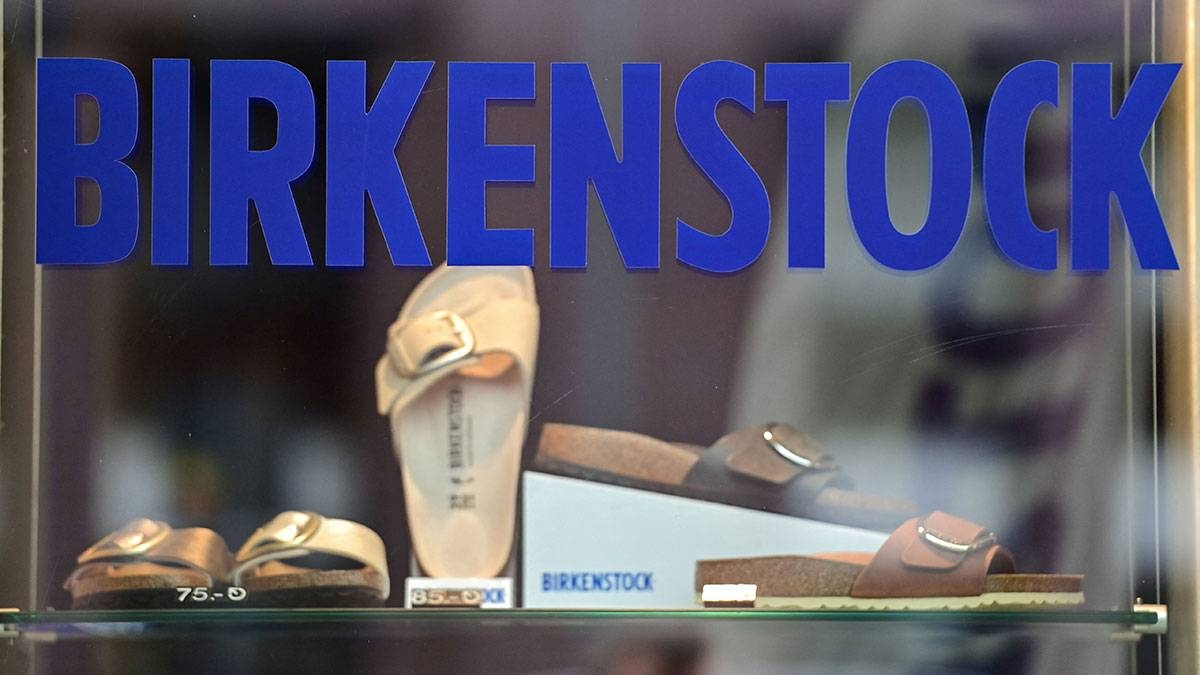 Birkenstock Scores $8.6 Billion Valuation In IPO – WWD
