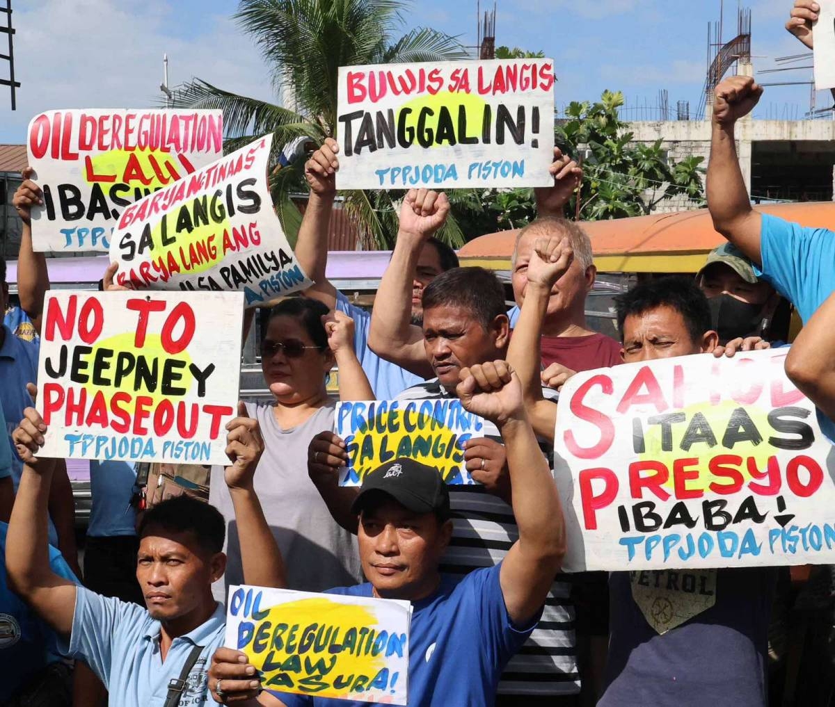 SUPPORT FOR TRANSPORT STRIKE | The Manila Times