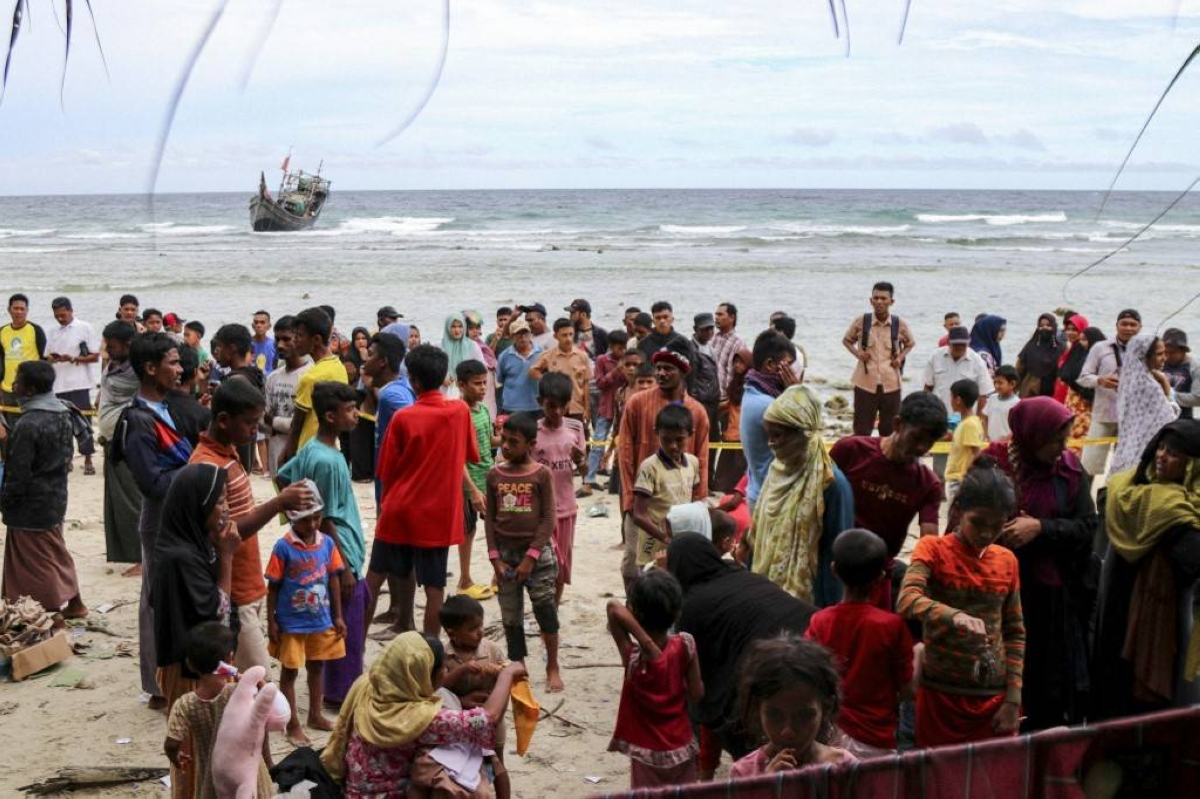 Hundred More Rohingya Refugees Land In Indonesia | The Manila Times