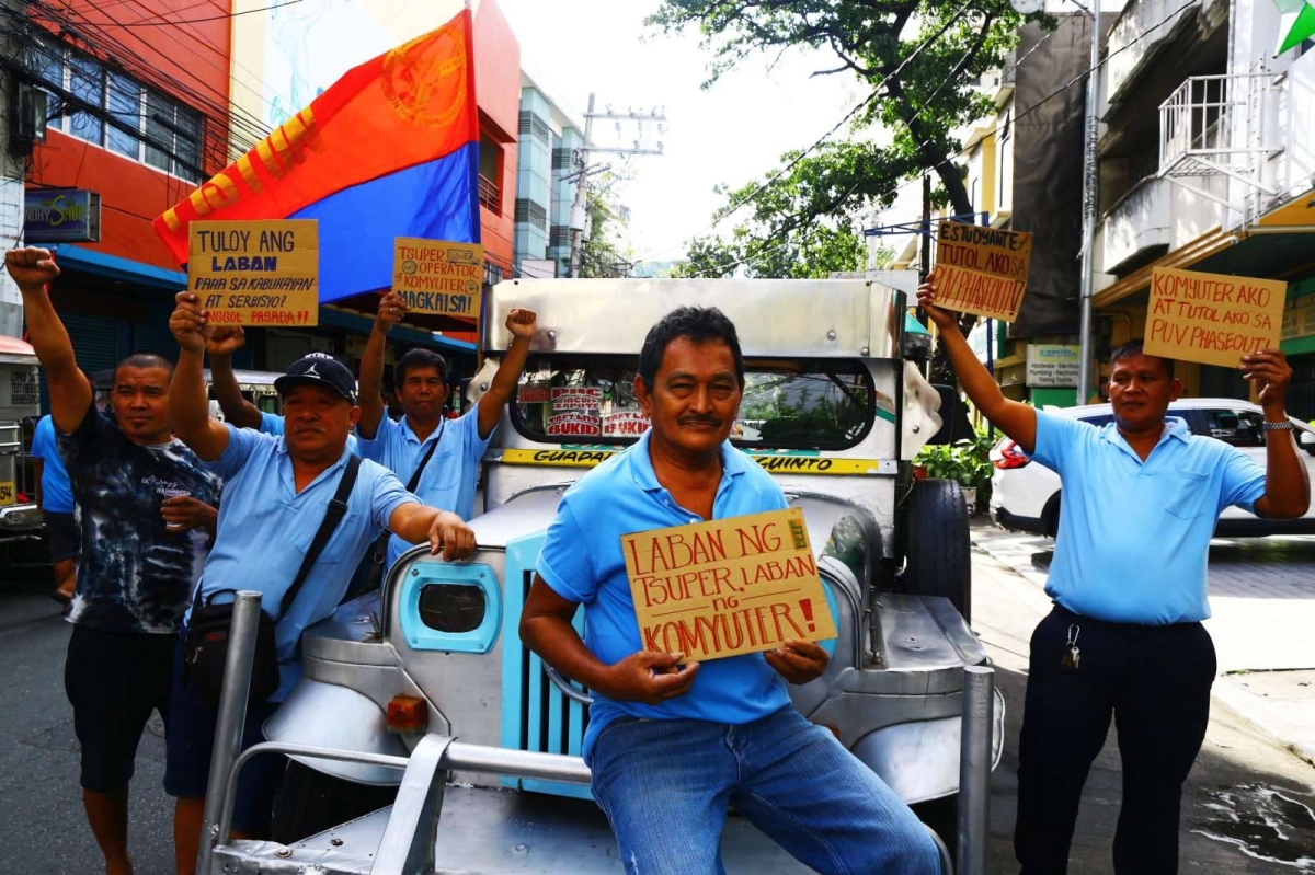 Jeepney Drivers Protest Over Phase-out Plan | The Manila Times