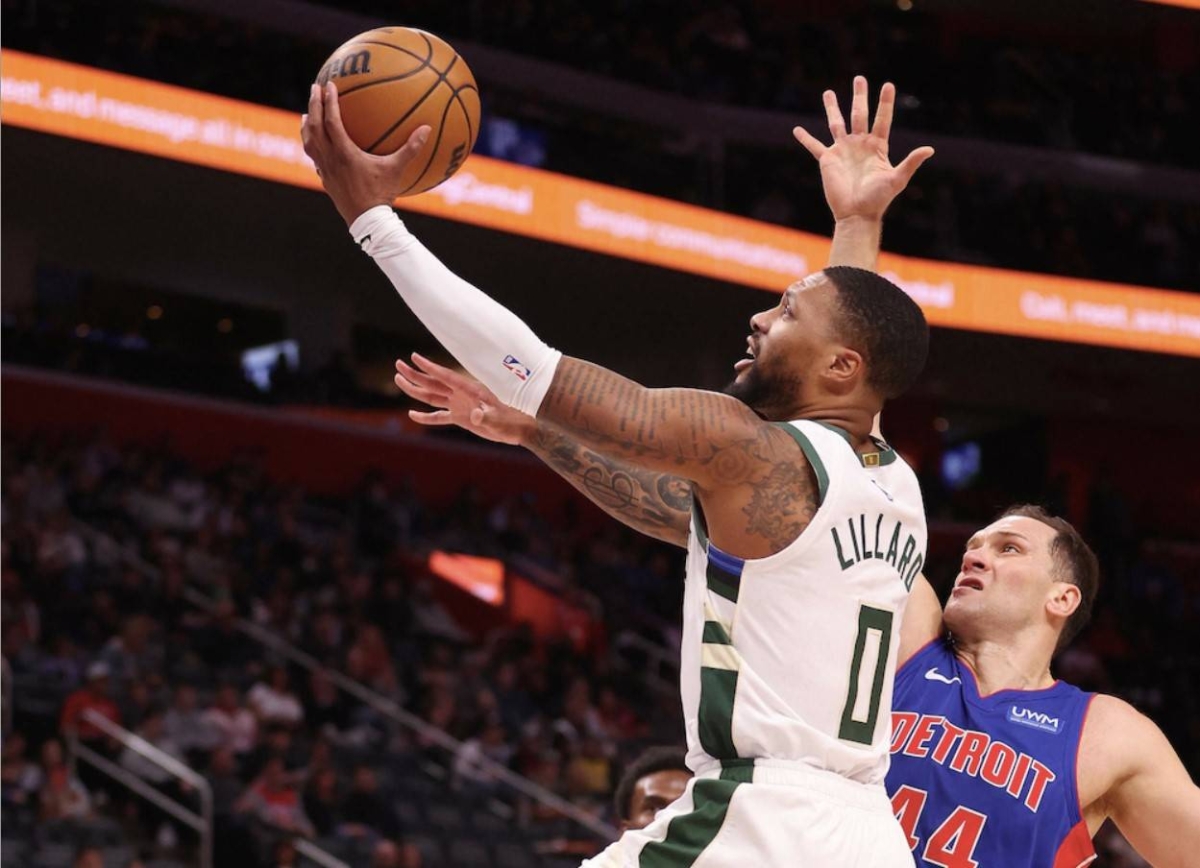 Lillard fires 45 to spark Bucks over Pistons | The Manila Times