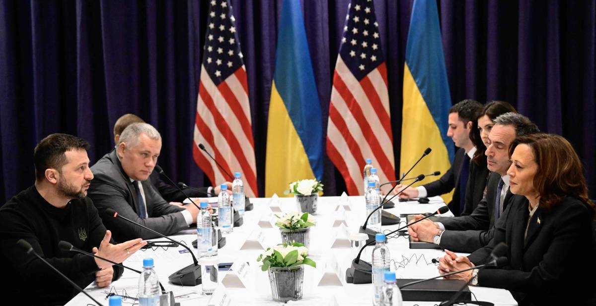 Biden Assures Zelenskyy Of US Aid | The Manila Times