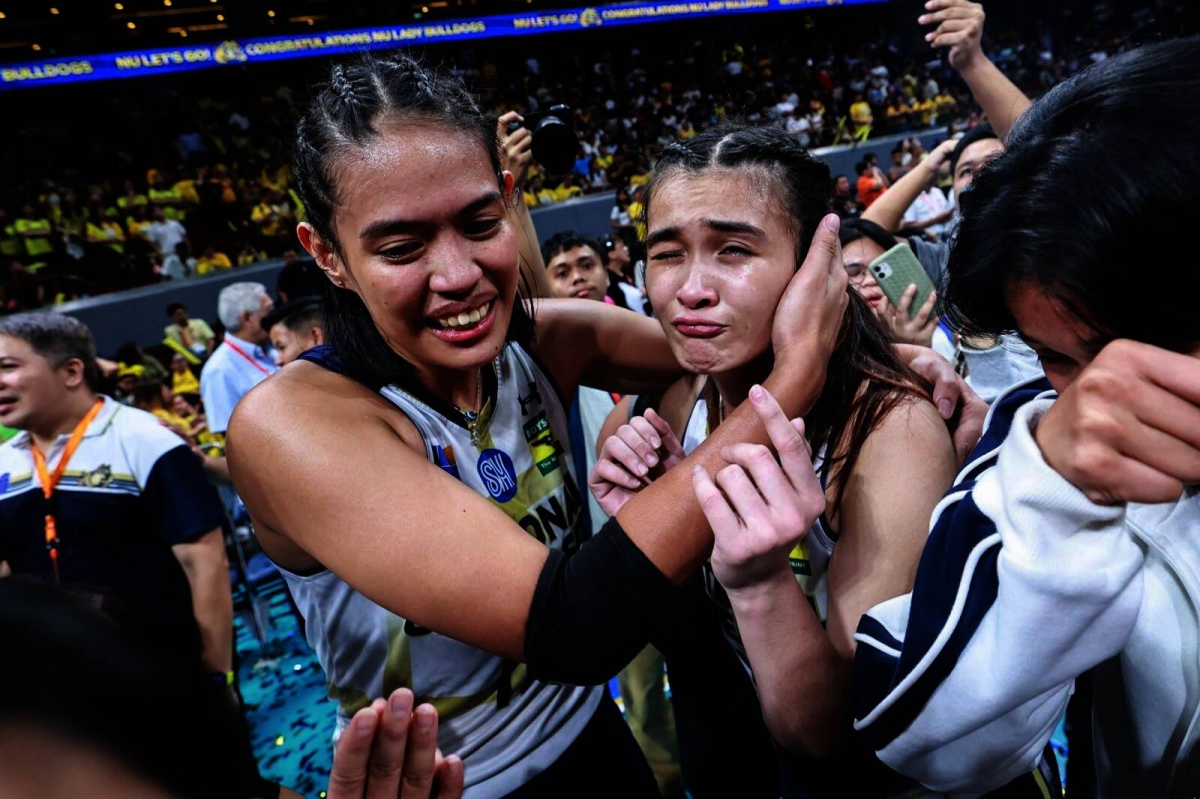 It's a double celebration for National University as its men and women's volleyball teams emerged champions in UAAP 86 at the Mall of Asia Arena on Wednesday, May 15, 2024. The Lady Bulldogs finished off the UST Golden Tigresses in four sets, 25-23, 23-25, 27-25, 25-16, in the Game 2 of the Finals while the men completed a four-peat against their foes from the same school also in four sets, 25-21, 22-25, 25-17, 25-15 in Game 2, to become the second team in the Final Four era to win four straight crowns. PHOTOS BY RIO DELUVIO
