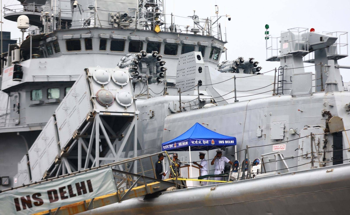 THEY’RE HERE The INS Delhi, a guided missile destroyer, docks at Port Area in Manila on May 19, 2024. Two other Indian ships — INS Shakti Fleet Tanker and INS Kiltan — are in the country for a three-day goodwill visit and to participate in a maritime partnership exercise with the Philippine Navy. PHOTO BY MIKE ALQUINTO