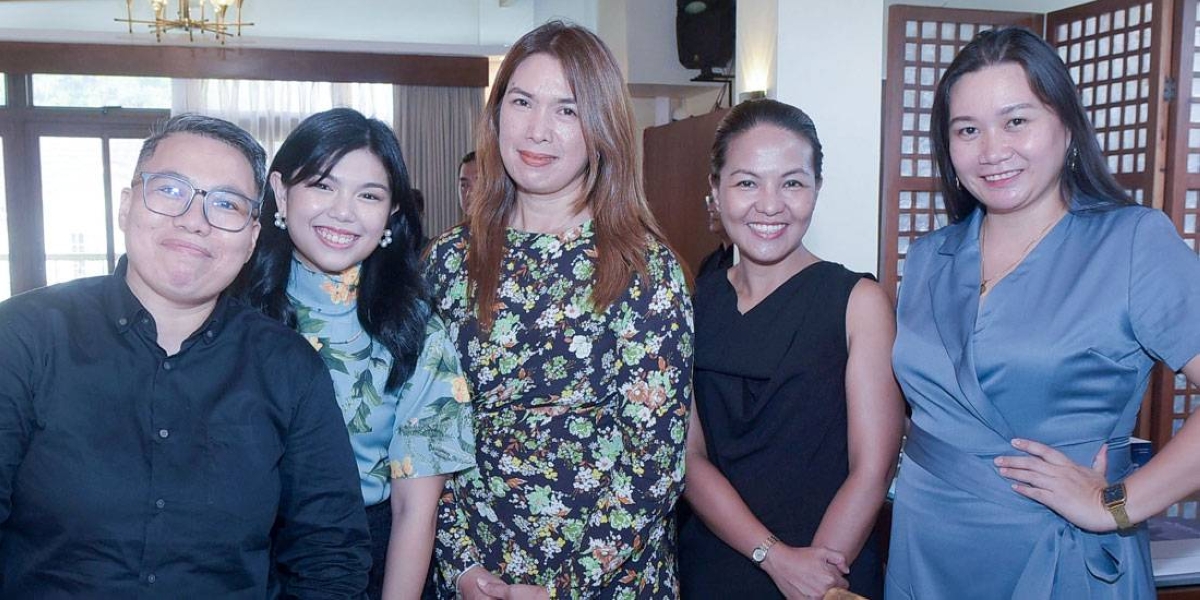Judge Rocille Aquino-Tambasacan and lawyers PJ Aguila, Karla Bernardo, Jackie Lamug and Jade Marquez