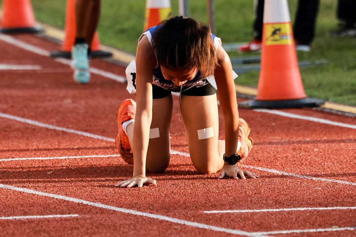 Asia Paraase (425) of Central Visayas wins the first gold in the 64th Palarong Pambansa in the 3000m secondary girls' event, at the Cebu City Sports Center on July 11, 2024.. Paraase clocked 10:27.36. PHOTOS BY RIO DELUVIO
