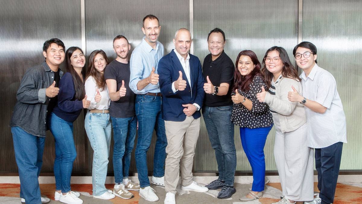 Viber Chief Executive Officer Ofir Reyal (6th from left) said the Philippines is on the top 10 of the 190 countries served by the super app. CONTRIBUTED PHOTOS