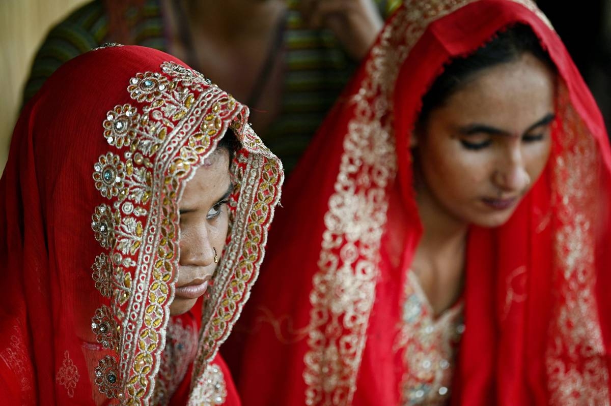 'Monsoon brides': Extreme weather fuels Pakistan child marriages | The ...