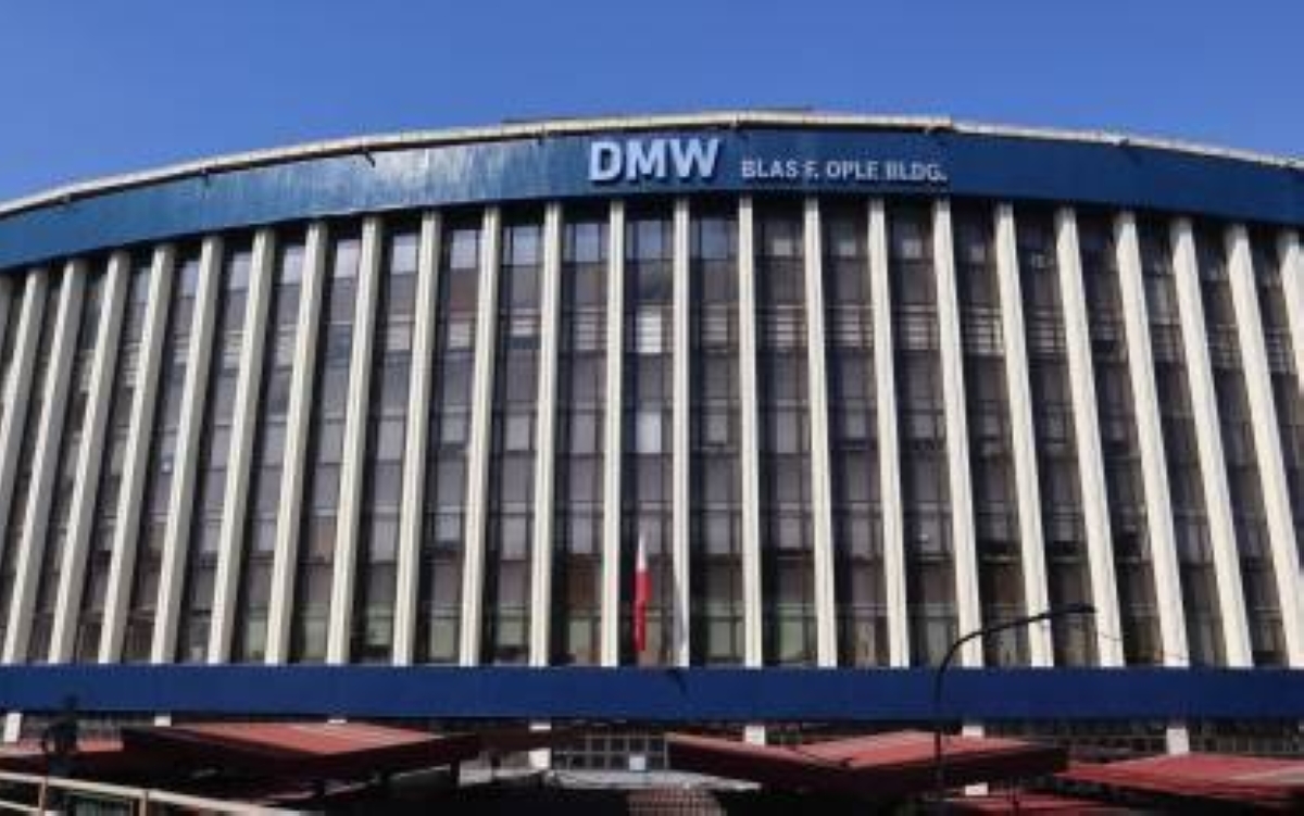 DMW exec to Filipinos: Leave Lebanon now