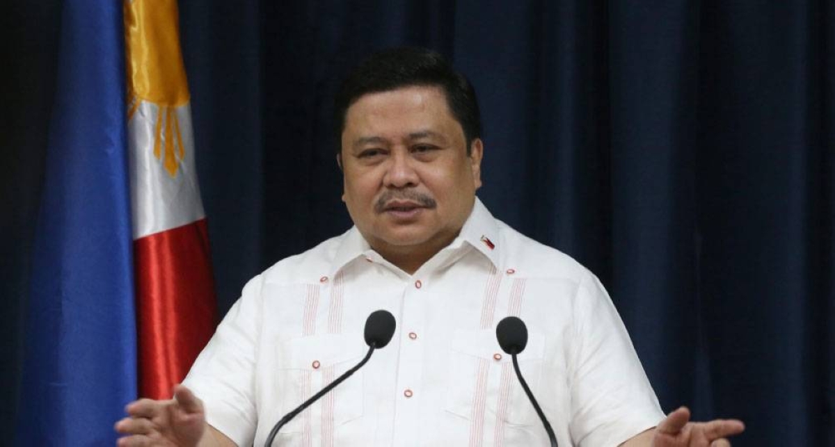 Estrada hails signing of Eddie Garcia Law IRR