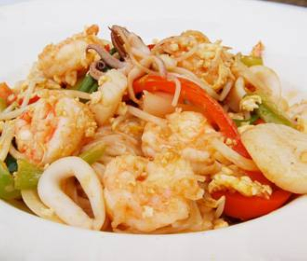 Discover The Best Seafood Pad Thai In Las Vegas At Kung Fu Thai ...