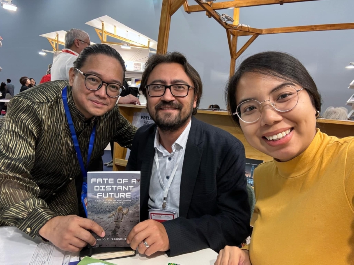 Filipino science fiction author Renato Tranquilino (leftmost) successfully closed three translation deals, bringing his work, ‘Fate of a Distant Future’ to readers in Arabic, Turkish and German. PR PHOTO