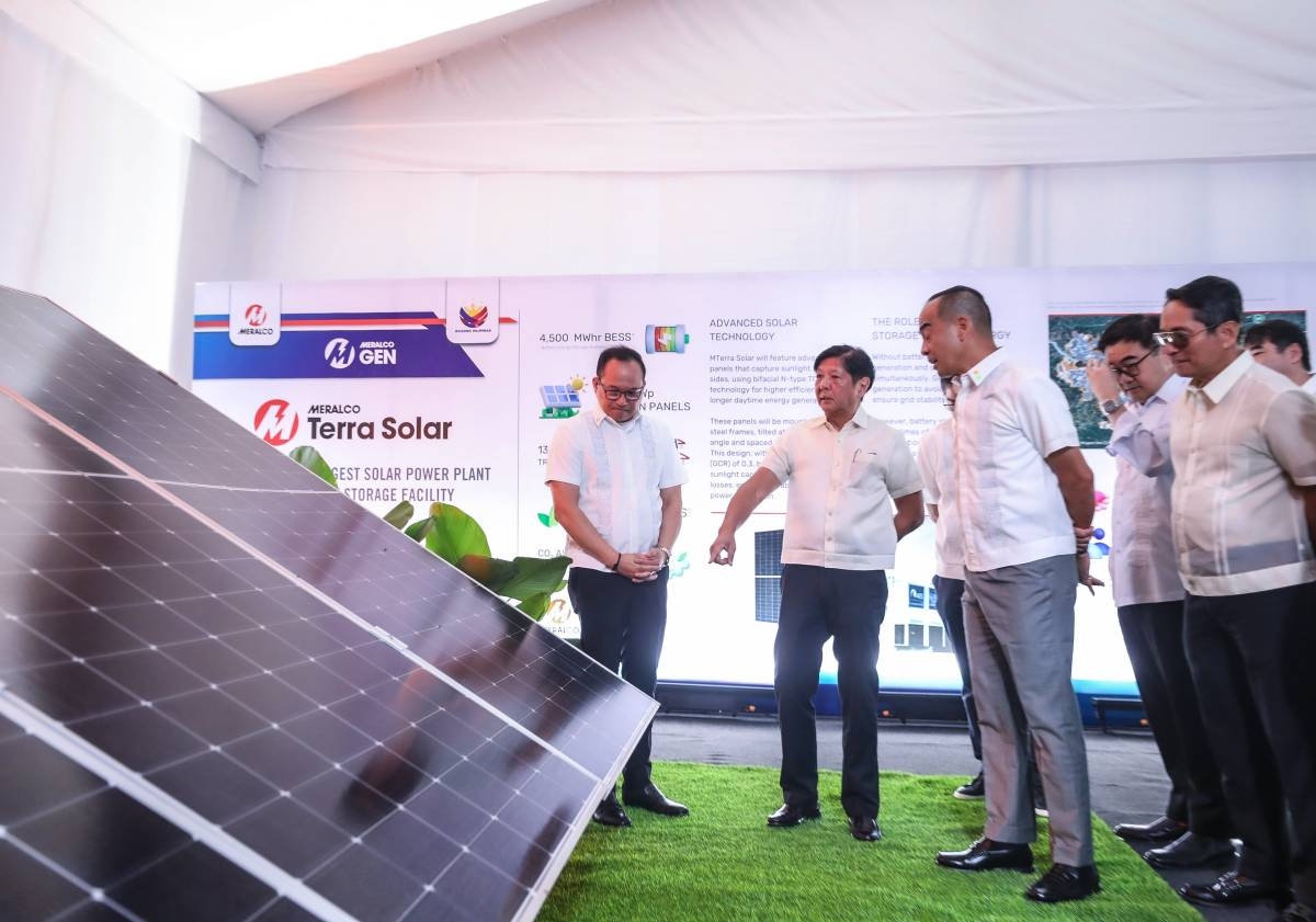 POWER FROM THE SUN President Ferdinand Marcos Jr. leads the groundbreaking ceremony of Meralco Terra (MTerra) Solar Project in Peñaranda, Nueva Ecija, on Nov. 21, 2024. PHOTO FROM PRESIDENTIAL COMMUNICATIONS OFFICE